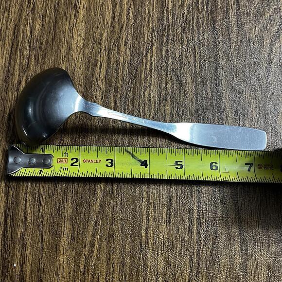 Oneida Community Paul Revere Gravy Ladle 7 1/2" Stainless Steel Flatware - Picture 5 of 7